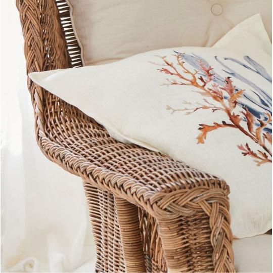 parna kenyelmes natur rattan hintaszek fotel country nyaralo terasz butor vintage cottage provansz provence mediterran videki nyaralo.jpg